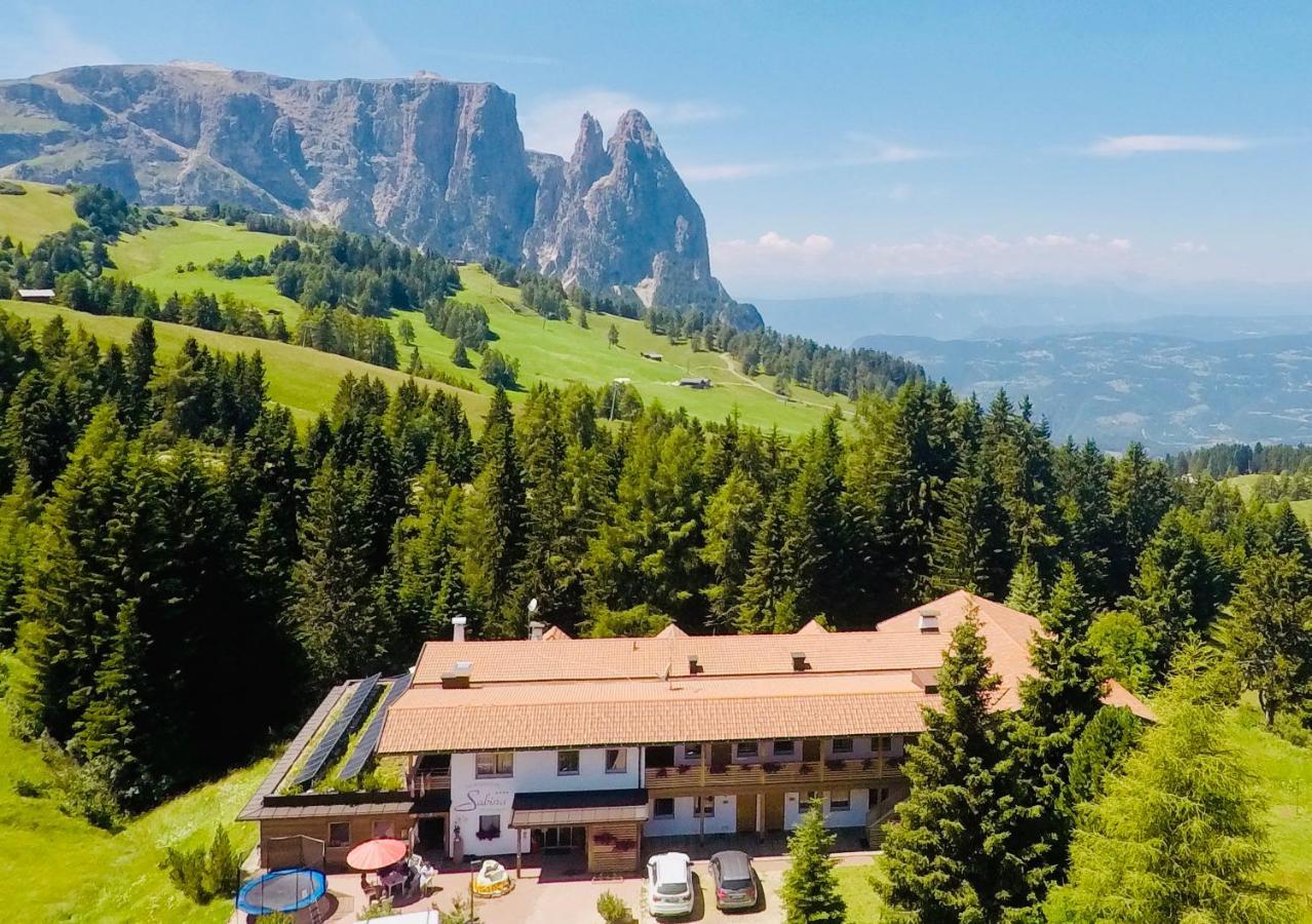 Ferienparadies Sabina Hotel Alpe Di Siusi Exterior photo